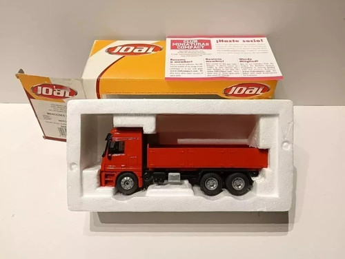 Joal camion mercedes - 1/50,