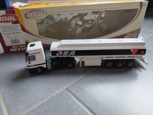 Camion cisterna mercedes - camion,